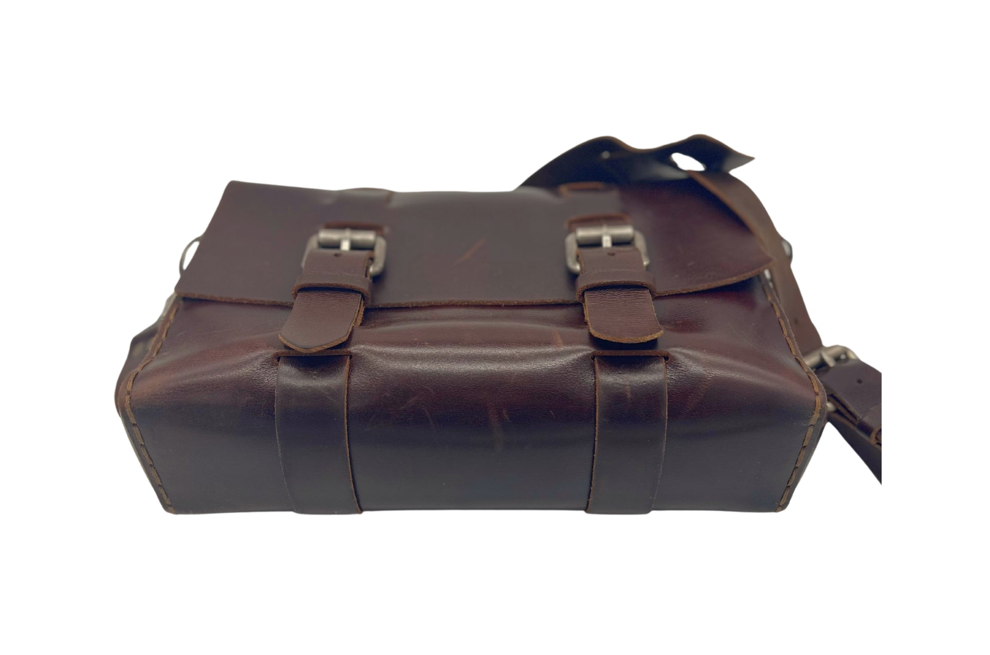 SEASONED COLLECTION NO. 4313 MINIMALIST STANDARD LEATHER SATCHEL IN Relaxed Mahogany with Newspaper pocket & 2 leather dividers